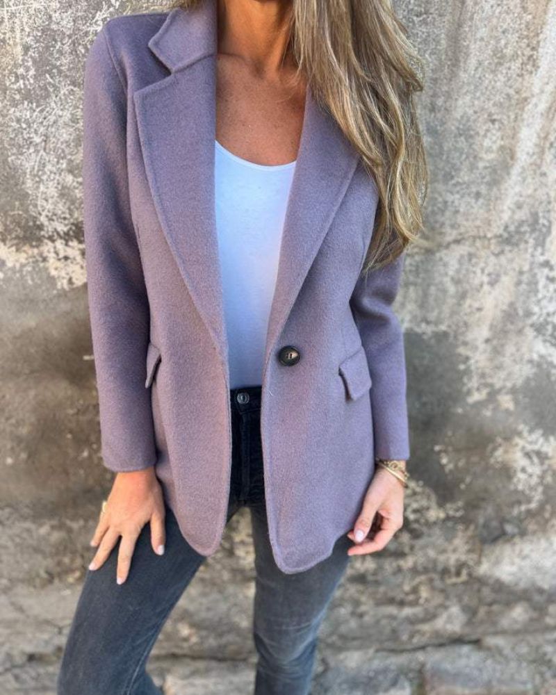Power Blazer – Elegant Women's Tailored Blazer With Classic Lapel | Liora's Boutique
