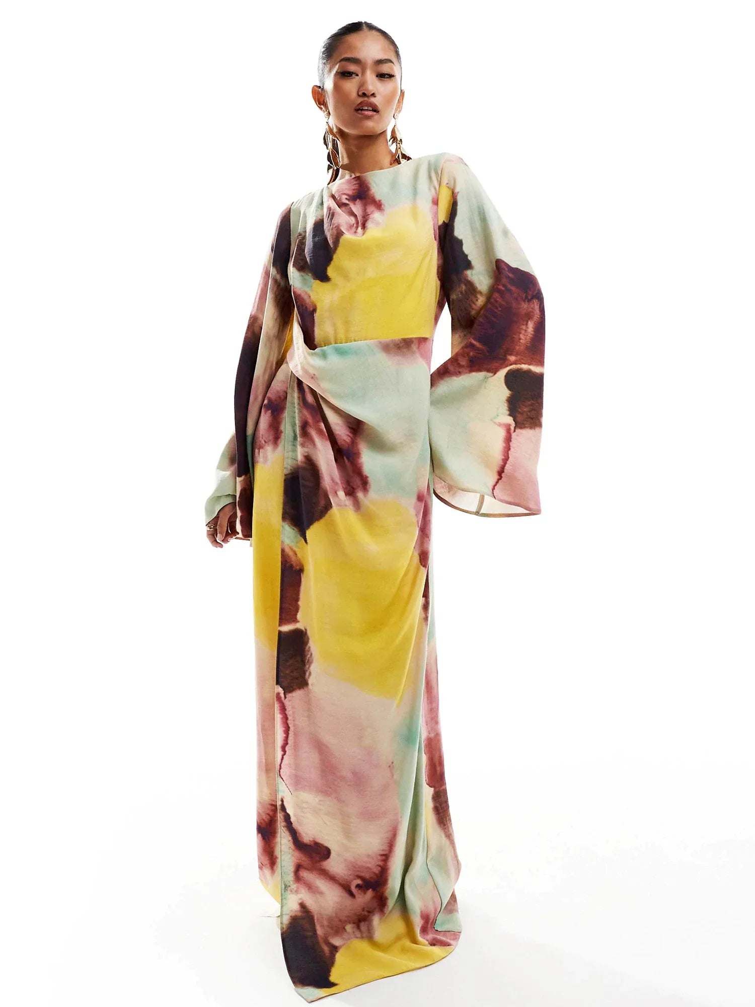 Abstract Watercolor Maxi Dress – Flowing Silhouette Style for Summer Evenings