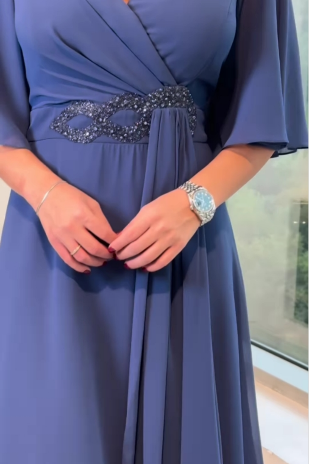 V-Neck Chiffon Dress – Elegant Maxi Length Gown | Lightweight Flowing Fabric