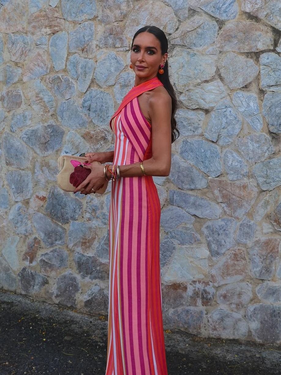 Cross Halter Dress – Elegant Evening Gown With Flowing Silhouette For Weddings