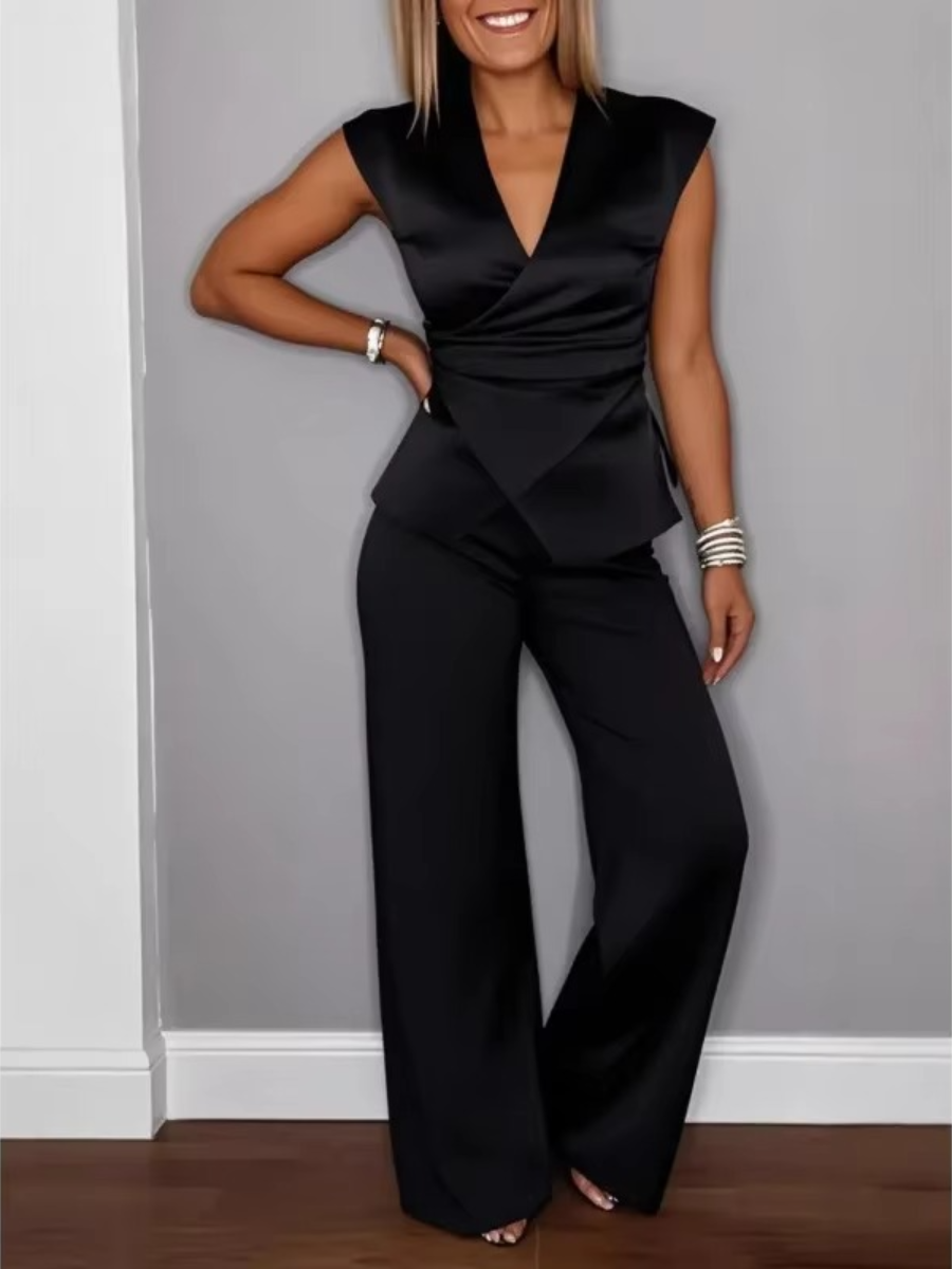 Elegant Women's Set – V-Neck Top and Tailored Trousers with Gold-Tone Buttons