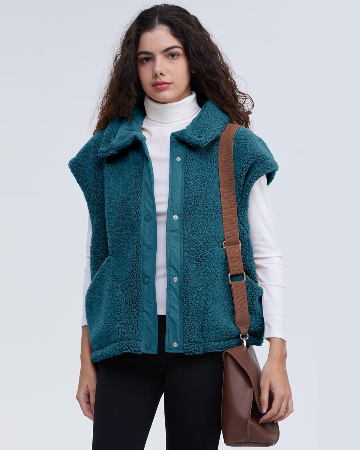 Soft Pocketed Gilet – Lightweight Sleeveless Vest With Functional Pockets