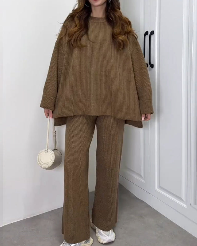 Comfy Two-Piece Set – Women's Loungewear With Relaxed Fit & Matching Pants