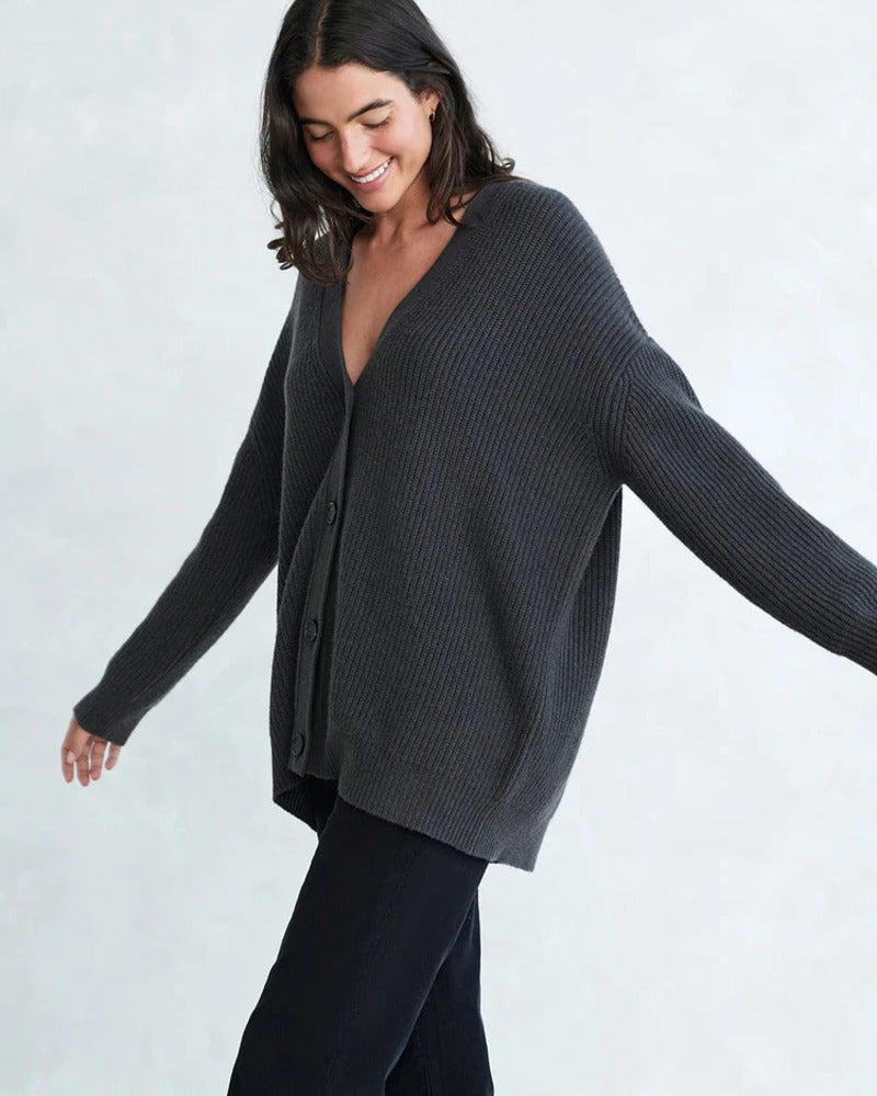 Cocoon Cardigan – Relaxed Draped Style | Soft Knit Layering Sweater