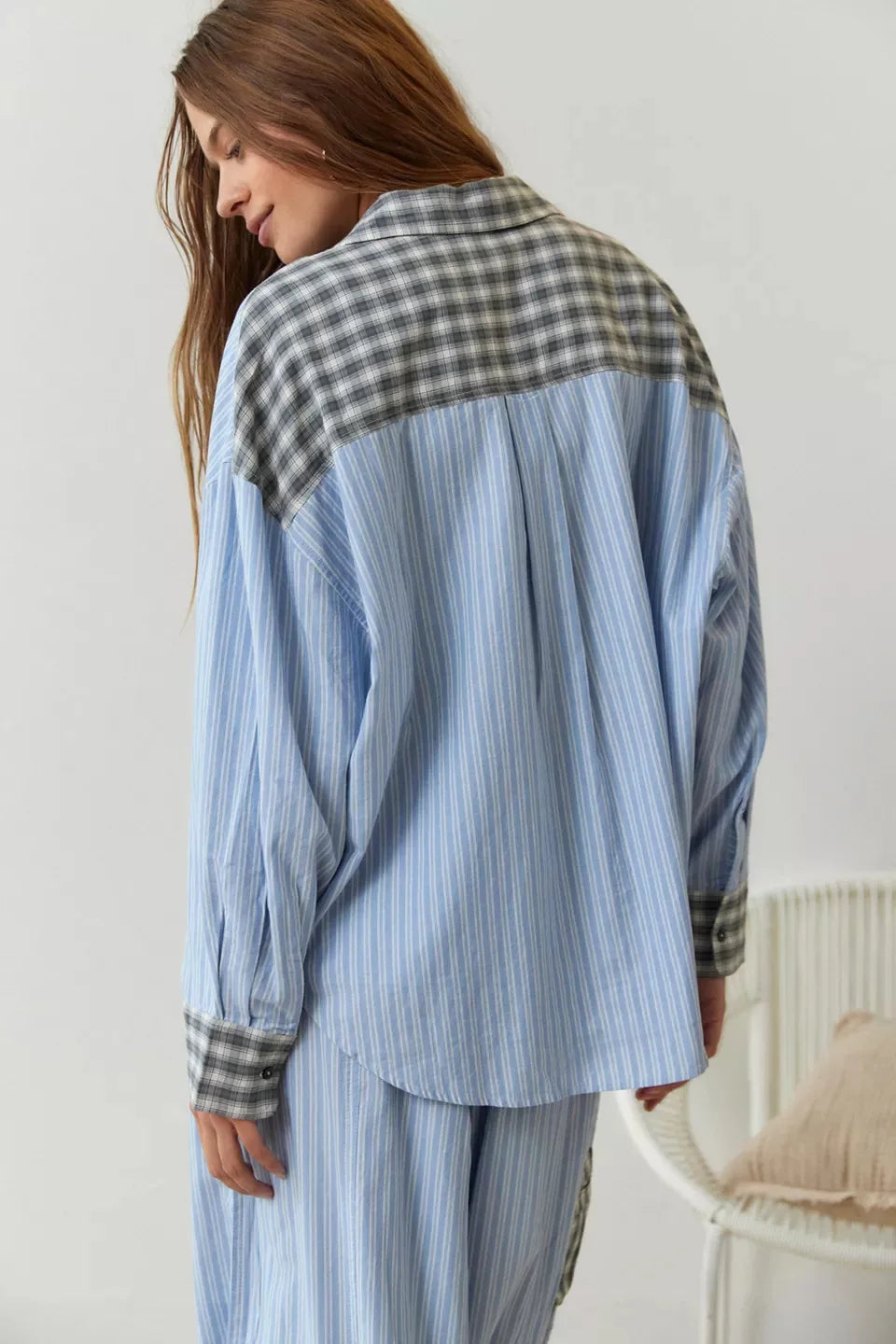 Conjunto de Pijamas de Mujer con Blusa a Cuadros y Pantalones Sueltos – Ropa de Dormir Cómoda para Invierno