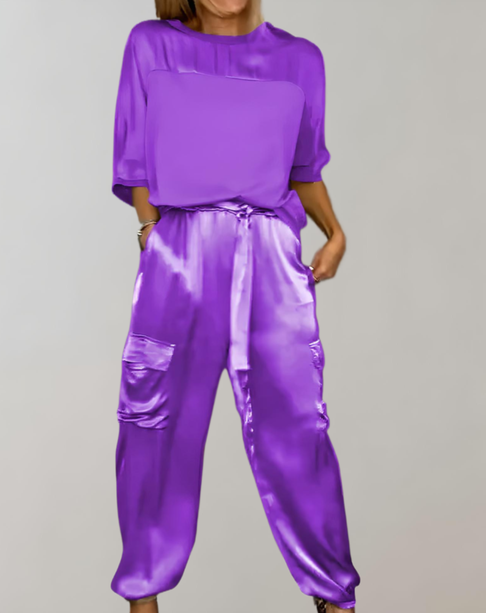 Silky Cargo Lounge Set – Relaxed Fit Women's Loungewear With Pockets