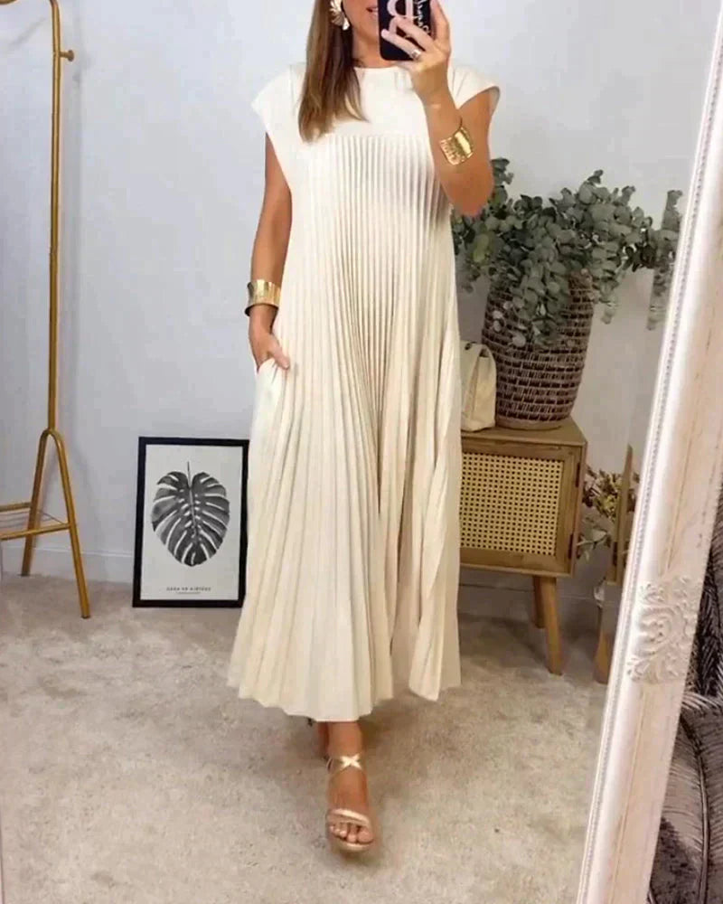 Pleated Chic Dress – Sleeveless Stylish Summer Dress With Figure Hugging Fit