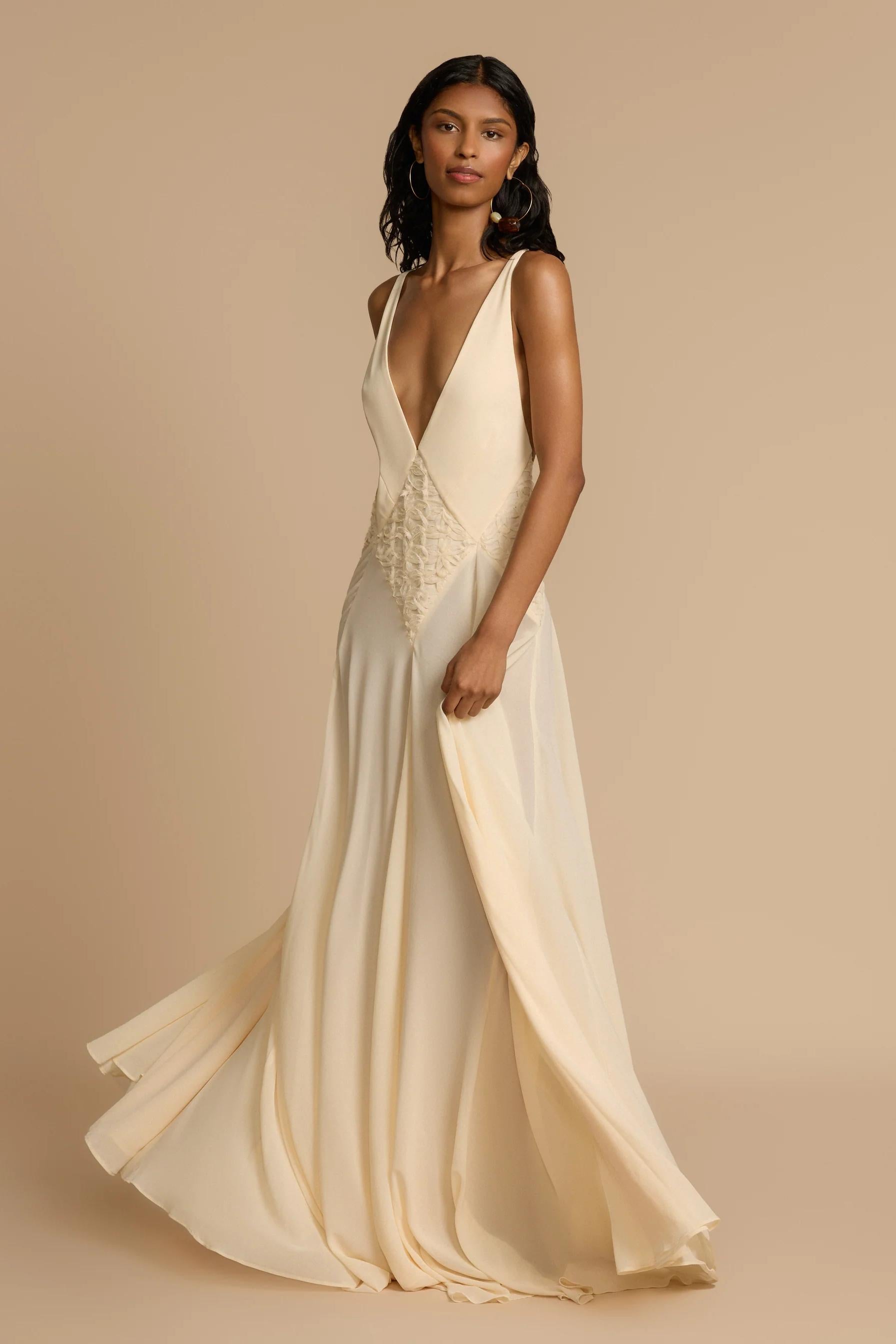 Plunging V Maxi Dress – Elegant Evening Gown With Flowing Silhouette