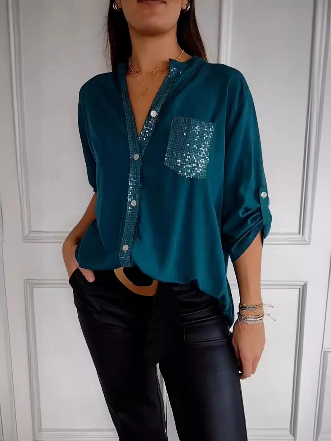 Chic Glamour Top – Elegant Sequin Blouse | Comfortable Stylish Button-Up