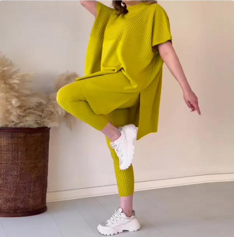 Cozy Essentials Set | Madilynn Women's Comfortable Loungewear Outfit