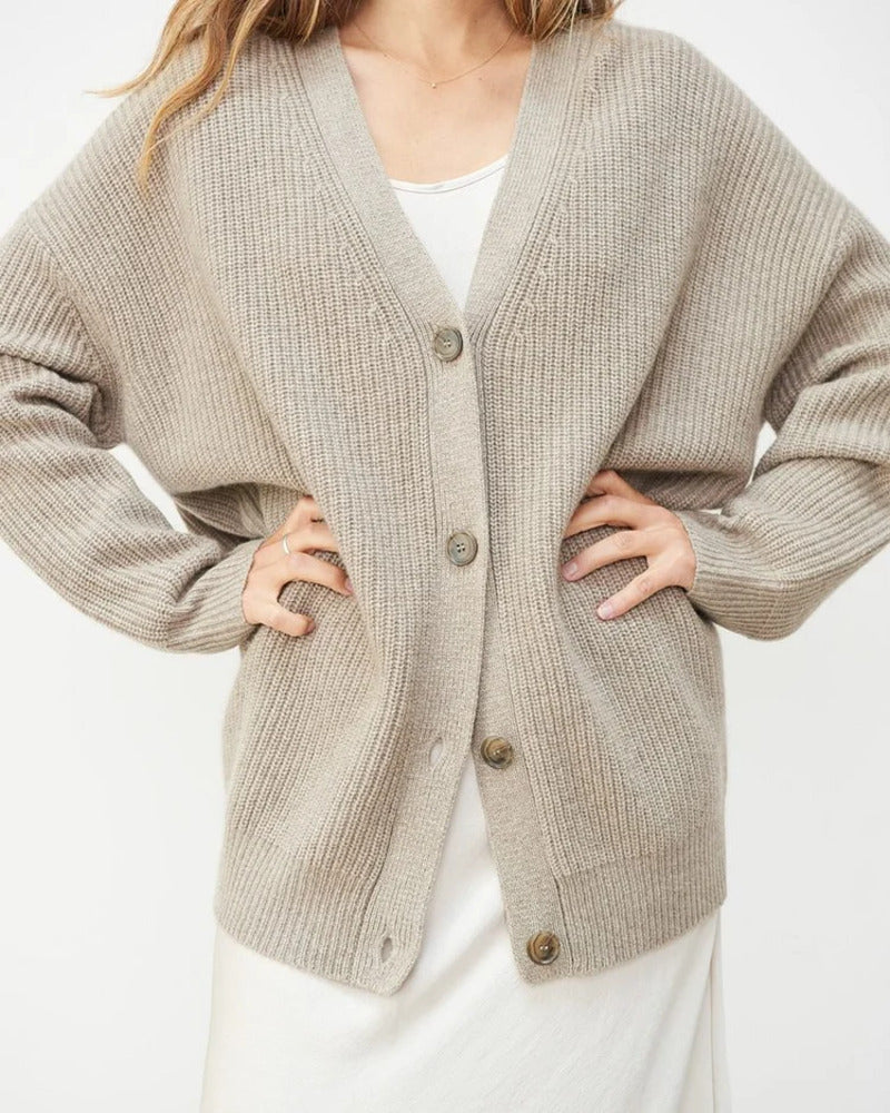 Cocoon Cardigan – Relaxed Draped Style | Soft Knit Layering Sweater