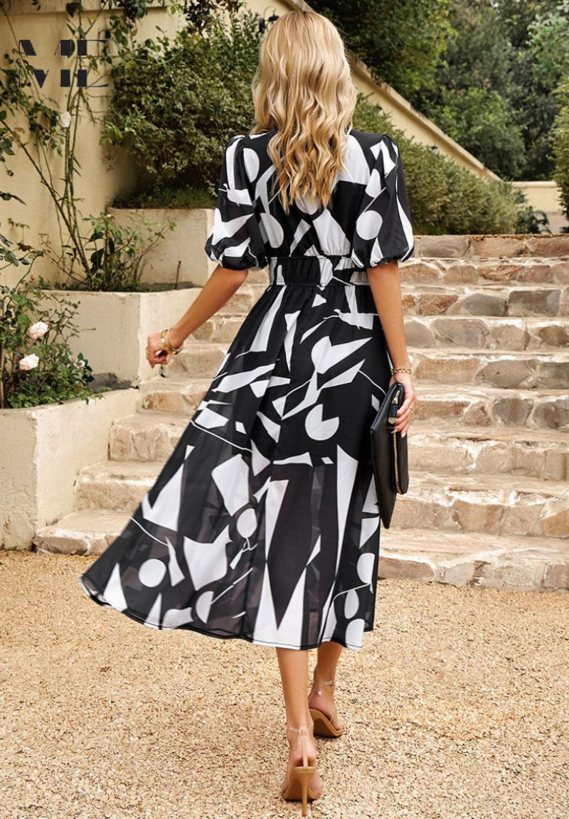 Stylish Women's Dress - Elegant Summer Dress With Tummy Control & Vibrant Prints