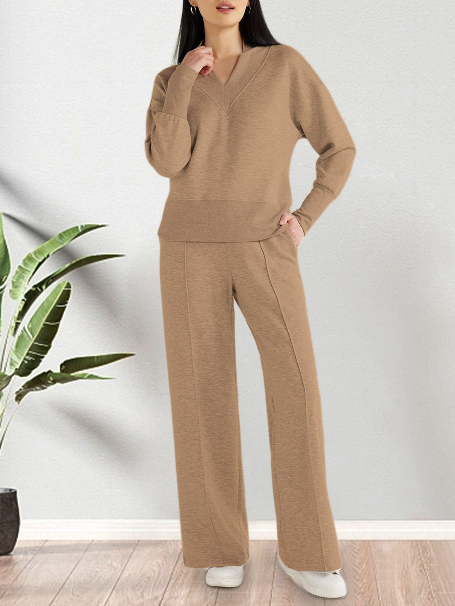 Modern Cozy Knit Set – Soft Knitted Fabric Two-Piece Loungewear Outfit
