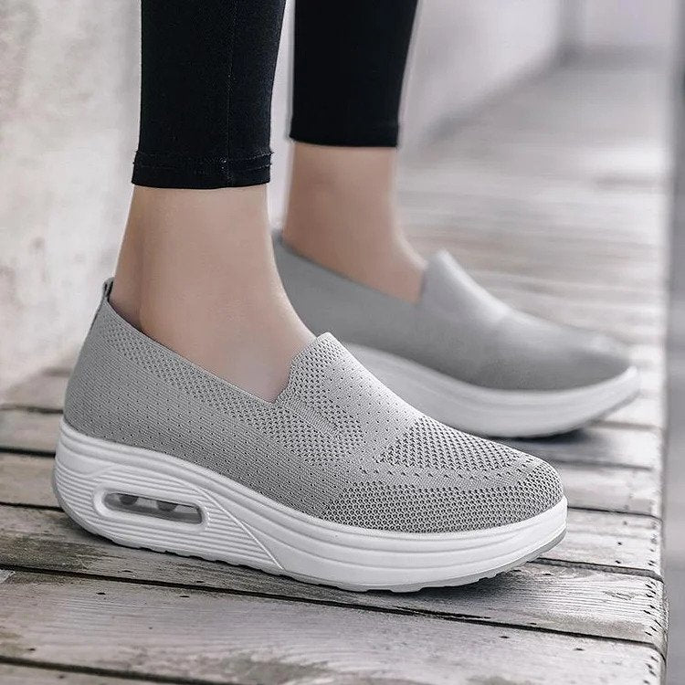 Chic Orthopedic Shoes – Women's Comfortable Walking Footwear with Breathable Mesh