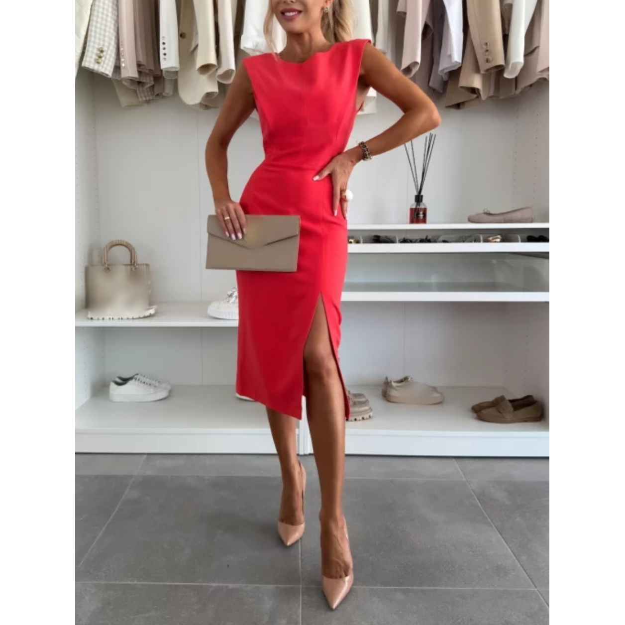 Flow Charm Slit Dress – Elegant Side Slit, Flattering Fit & Breathable Fabric