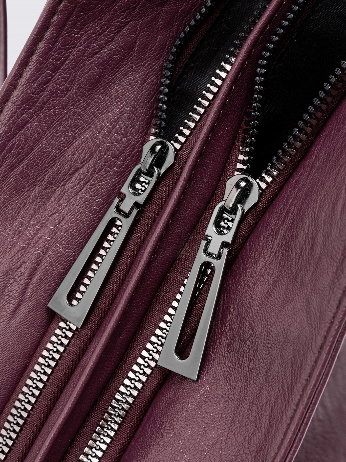 Stylish Tote Bag – Premium Leather Tote With Spacious Zippered Compartment