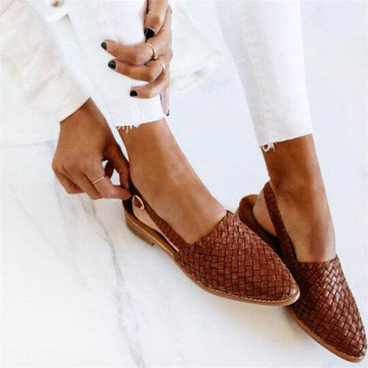 Handcrafted Moccasins – Classic Leather Shoes with Ergonomic Insole Comfort