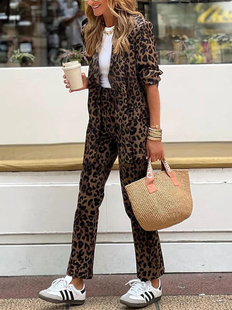 Conjunto Blazer Pantalón Animal Print - Traje Mujer Moderno y Sofisticado