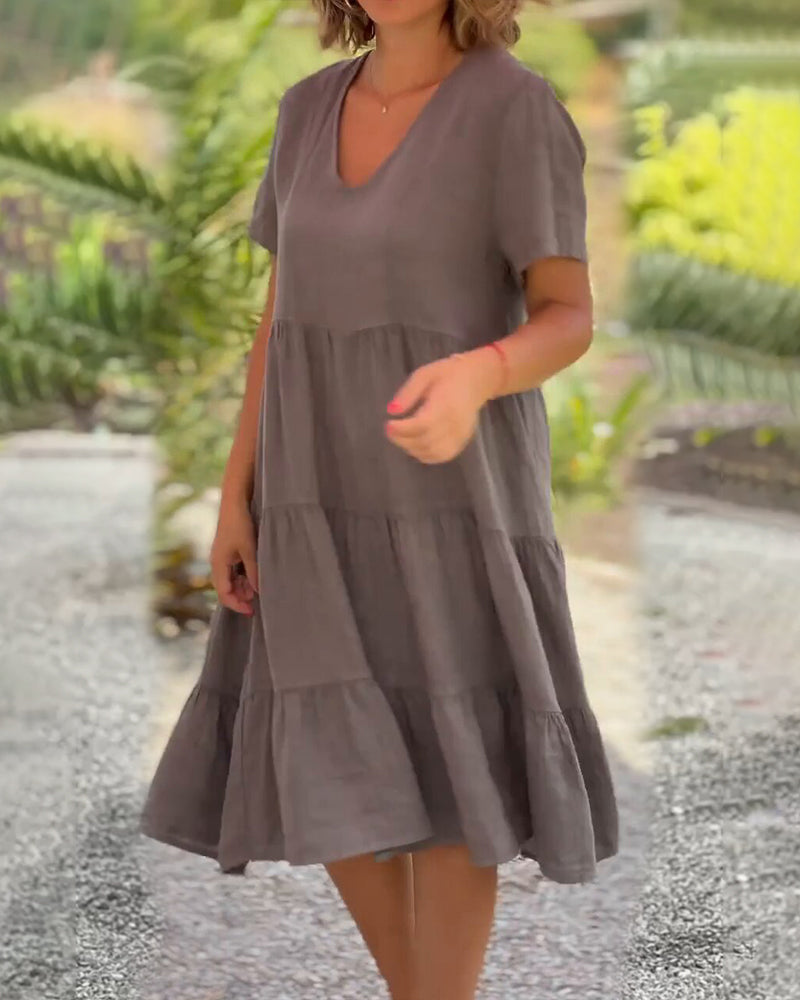 Timeless V-Neck Dress – Lightweight Fabric, Classic Silhouette, Versatile Style