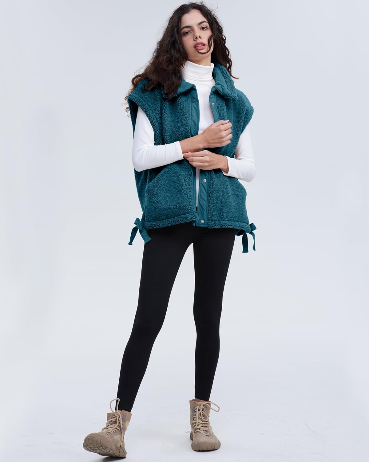 Soft Pocketed Gilet – Lightweight Sleeveless Vest With Functional Pockets