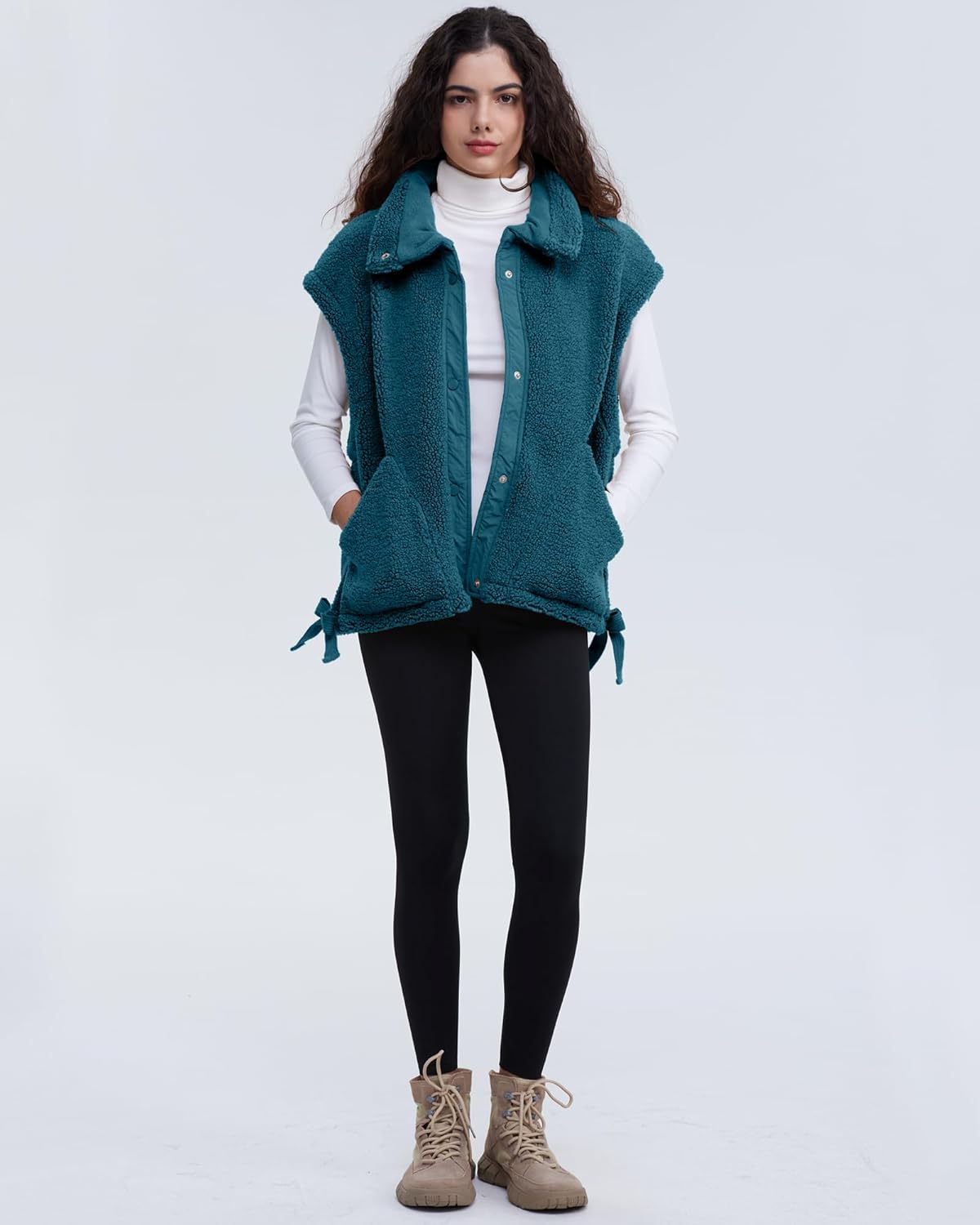 Soft Pocketed Gilet – Lightweight Sleeveless Vest With Functional Pockets