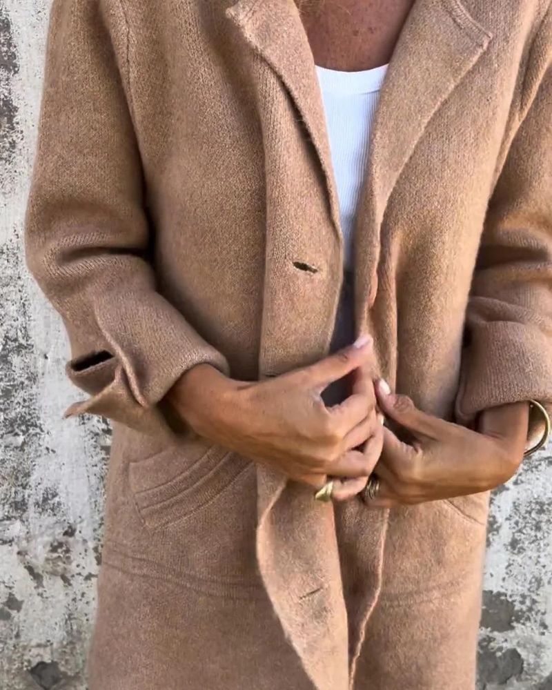 Casual Long Coat – Lightweight Layering Coat with Classic Lapel Style