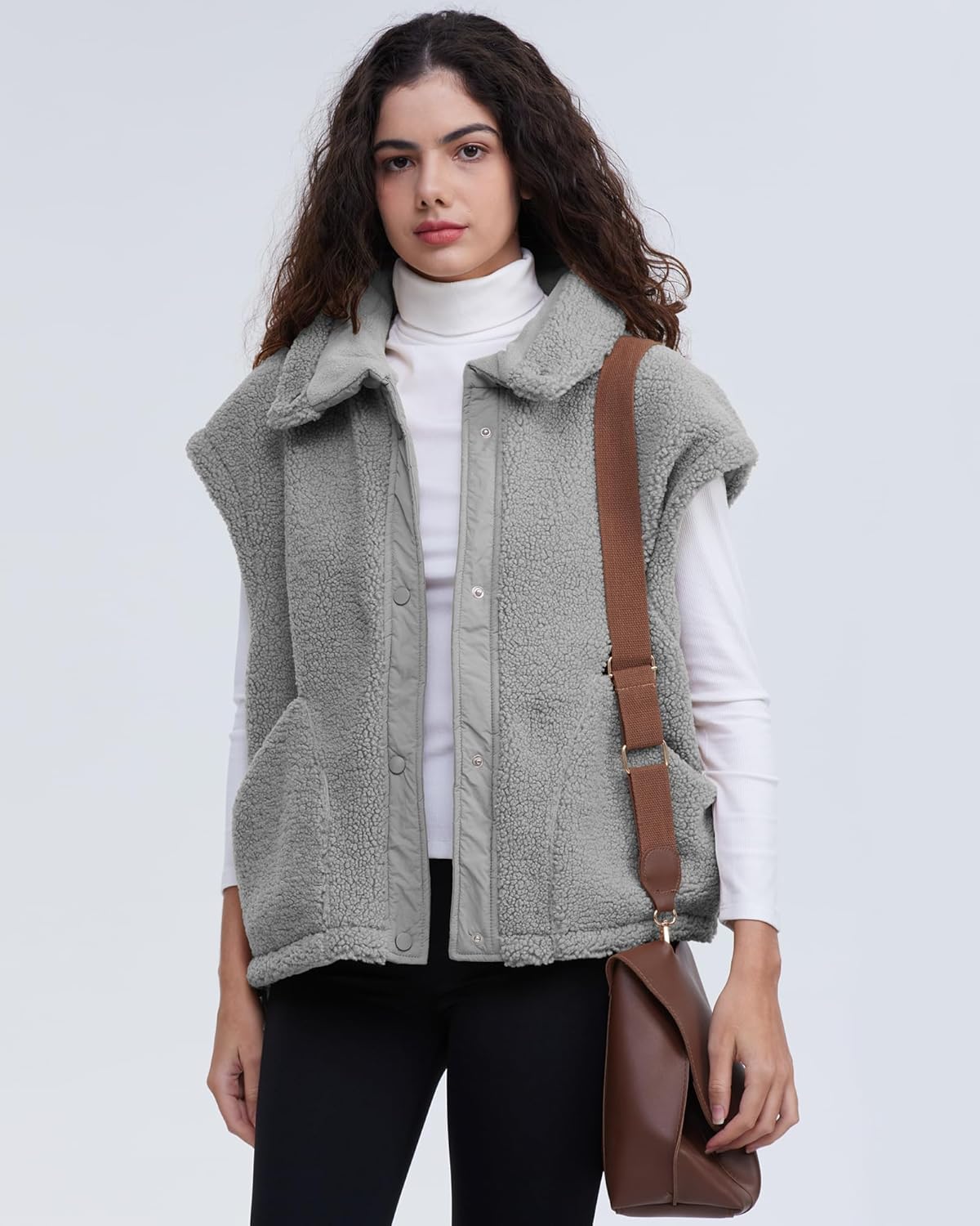 Soft Pocketed Gilet – Lightweight Sleeveless Vest With Functional Pockets