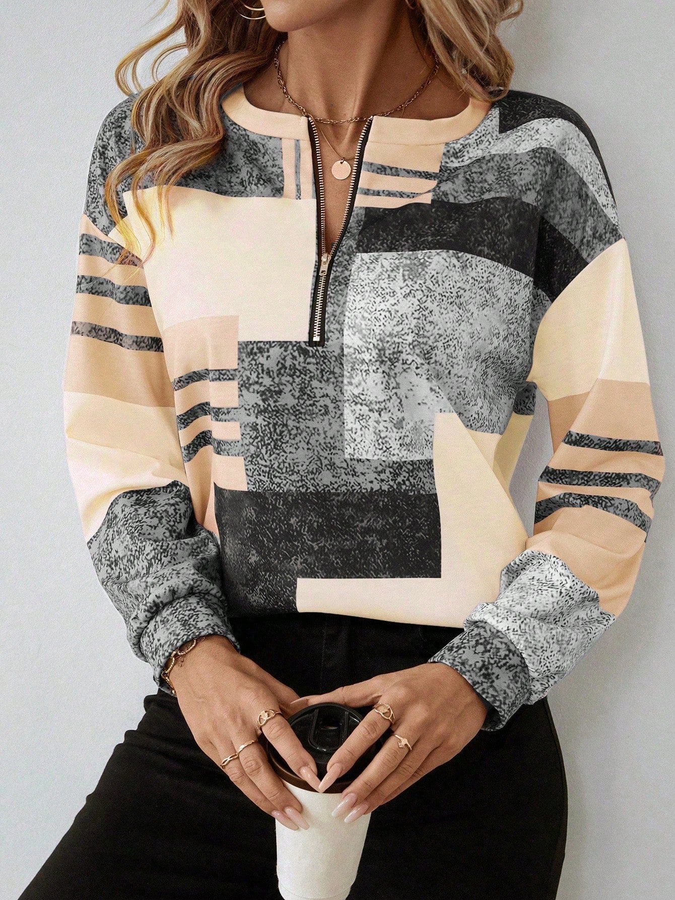 Vintage Sweatshirt – Chic Colourblock Half-Zip Retro Sweatshirt for Casual Layering