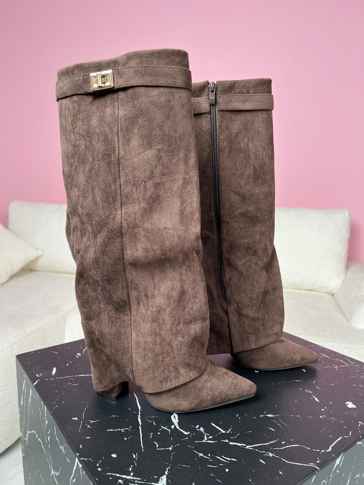 Brown Suede Boots – Knee High Pointed Toe Stylish Comfortable Winter Footwear