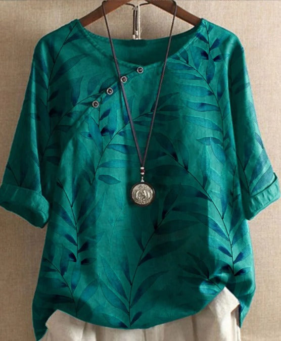 Vintage Floral Shirt – Retro Blossom Shirt With Elegant Flower Pattern