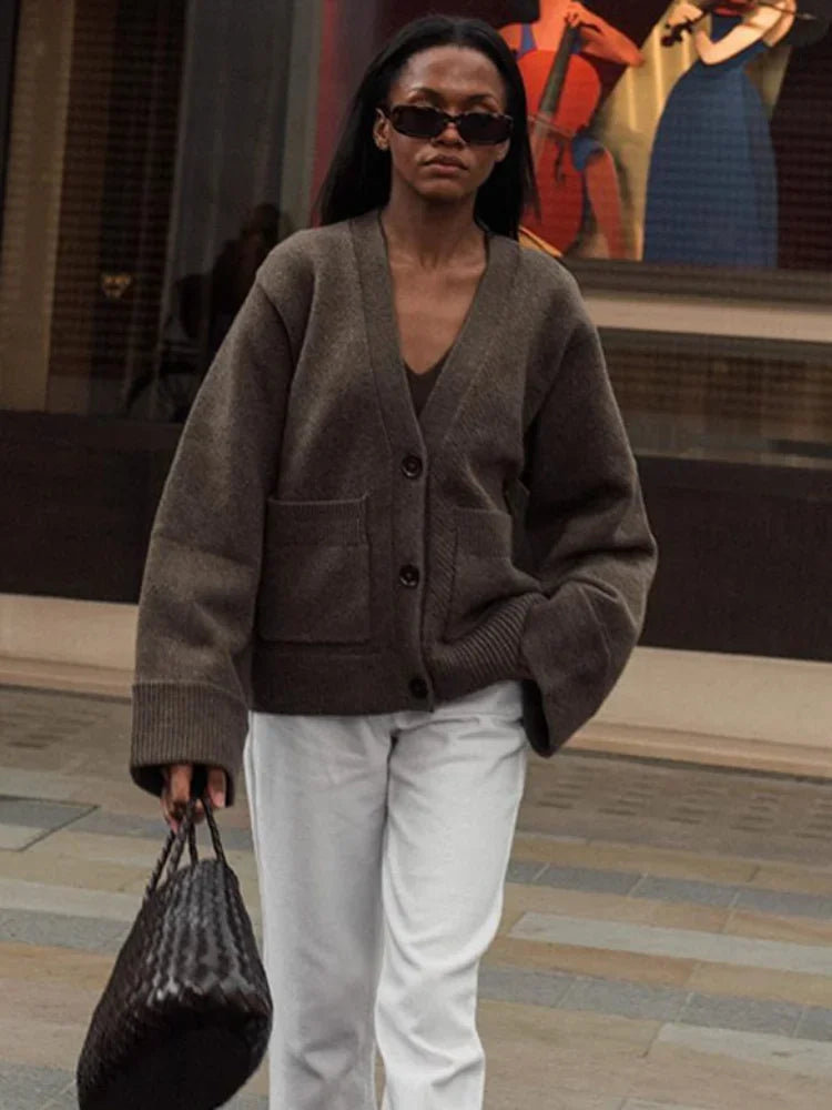 Elegant V-Neck Cardigan – Classic Slim Fit Sweater | Soft Warm Knitwear