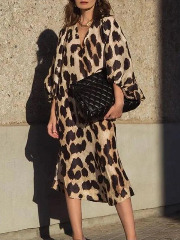Leopard Print Dress Lisa™ – Bold Midi Dress with Flattering Silhouette & Luxurious Fabric