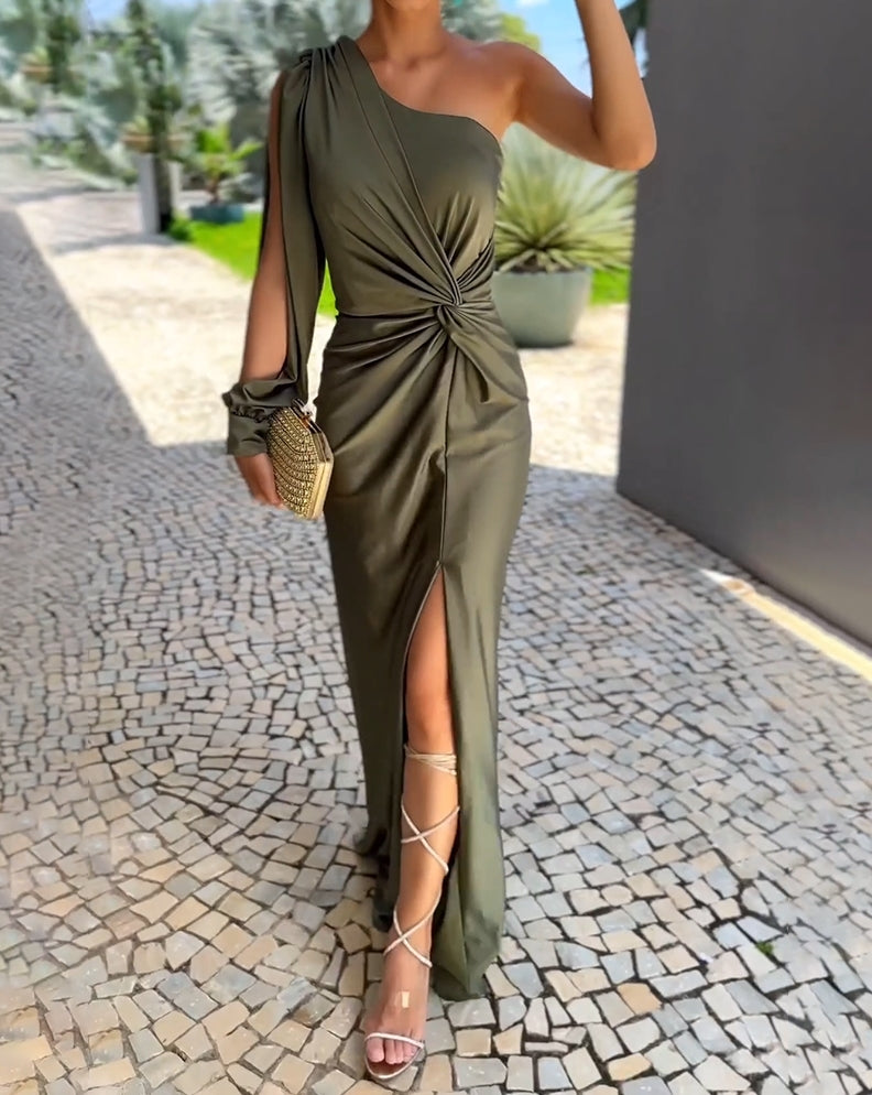 Elegant Evening Dress - Green One Shoulder Maxi Gown With Front Slit