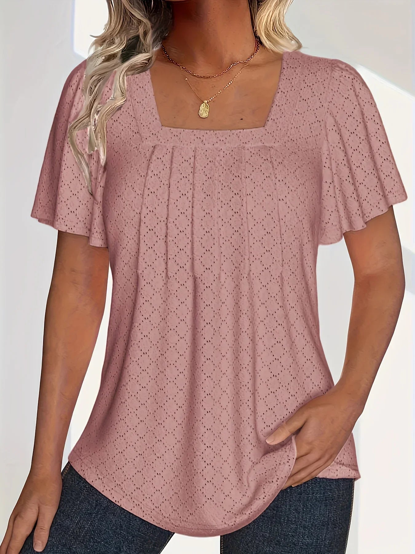 Elegant Ruffle Blouse – Flowy Plus Size Top with Square Neckline & Lightweight Fabric