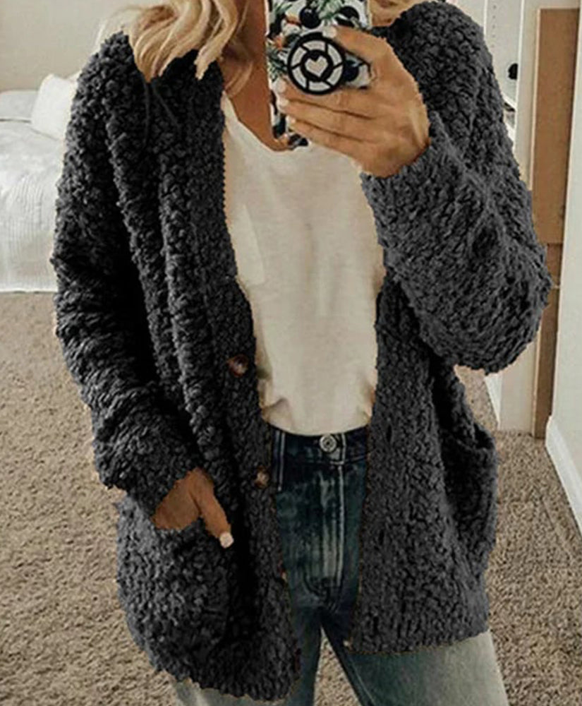 Soft Elegant Cardigan – Lightweight Knitwear | Versatile Women's Top for All Seasons