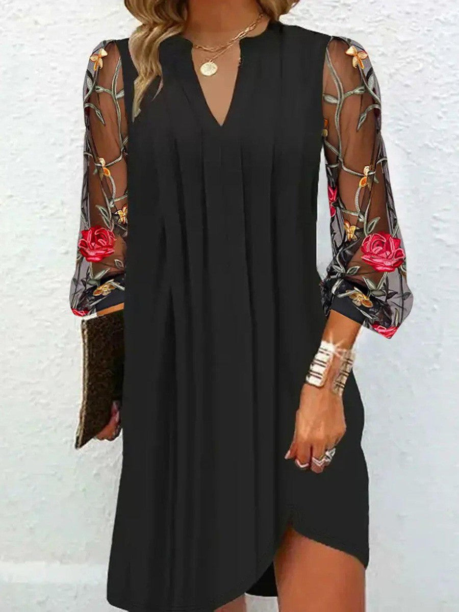 Elegant Mini Dress with V-Neck and Sheer Sleeves – Lightweight Summer Style