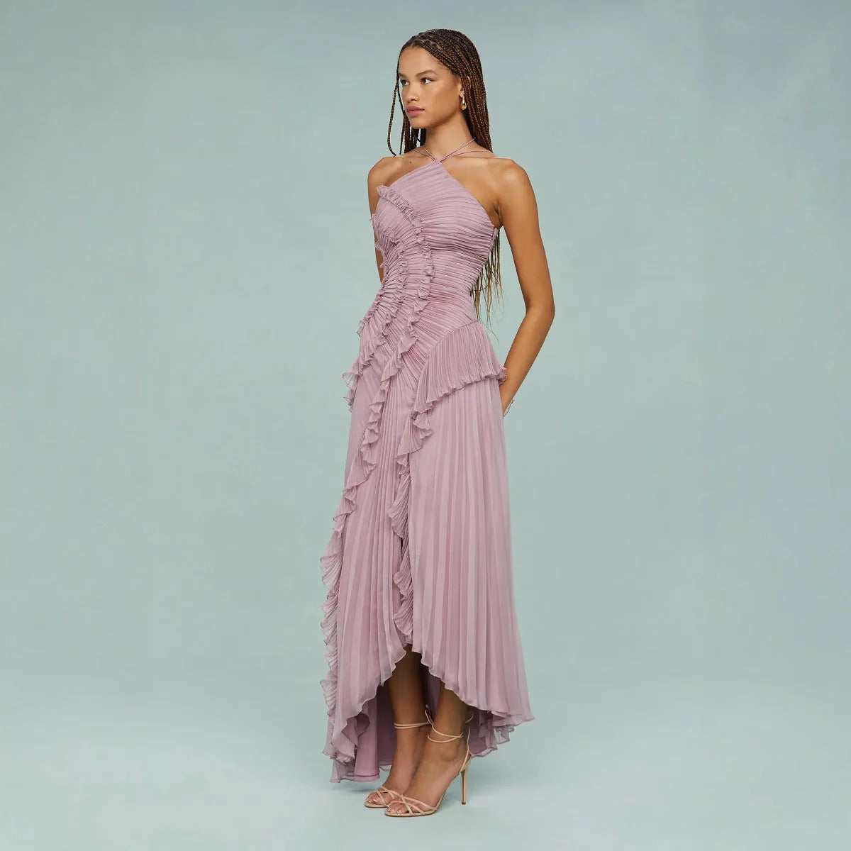Graceful Long Dress – Elegant Evening Gown With Elongating Silhouette & Flattering Fit