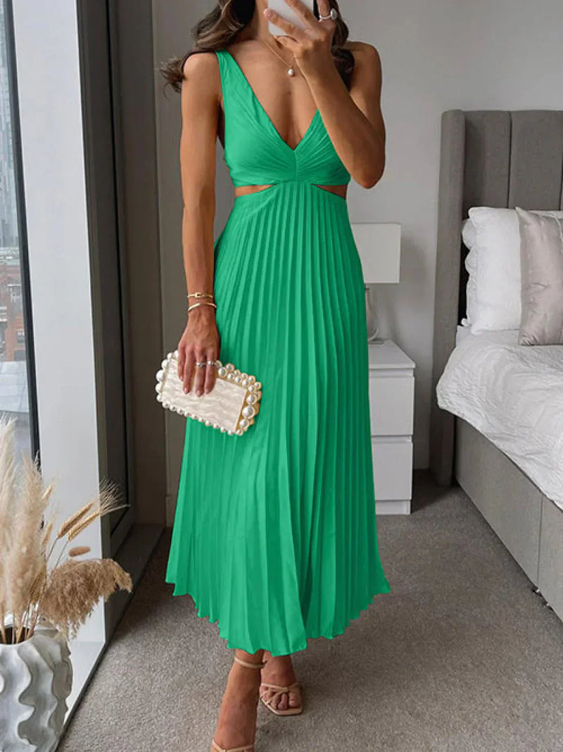 Elegant Dress With Slit - Sculpted Waist Pleated Skirt For Weddings
