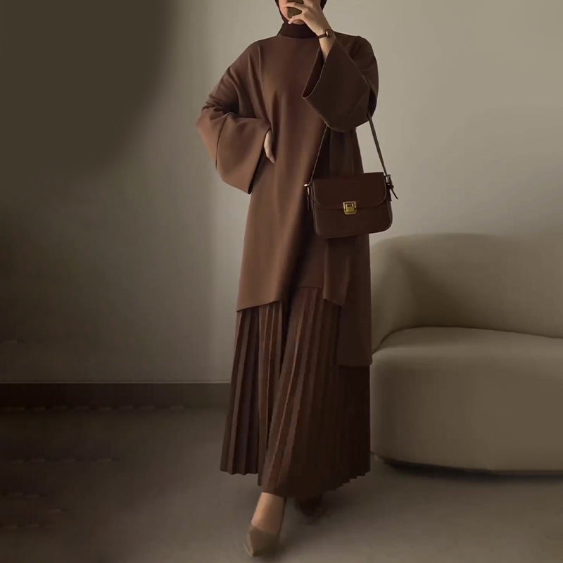 Chic Pleated Two-Piece Set – Oversized Top & Pleated Skirt With Flowing Bell Sleeves