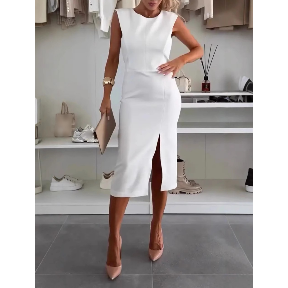 Flow Charm Slit Dress – Elegant Side Slit, Flattering Fit & Breathable Fabric